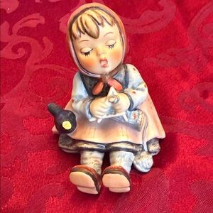 Hummel figurine 69 Happy Pastime